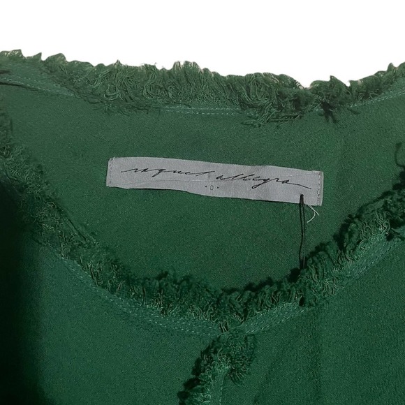 Raquel Allegra | Green Long Sleeve Crew Neck Raw Hem Blouse Top - Picture 4 of 10